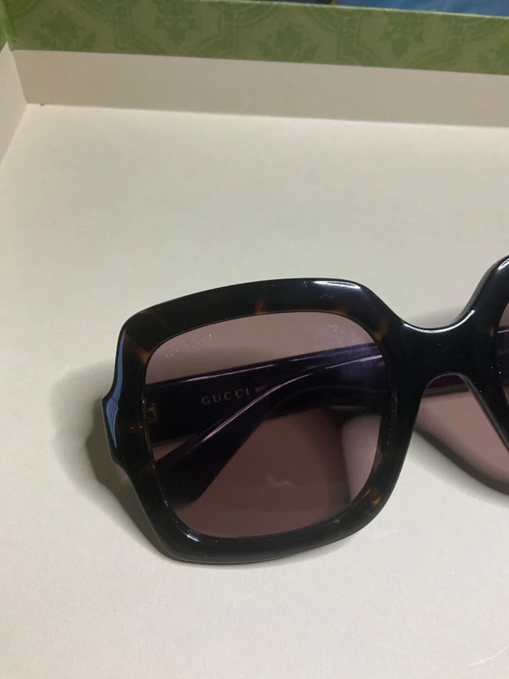 Sunglasses Gucci GG1337S - 009 - HAVANA (SHINY DARK HAVANA)